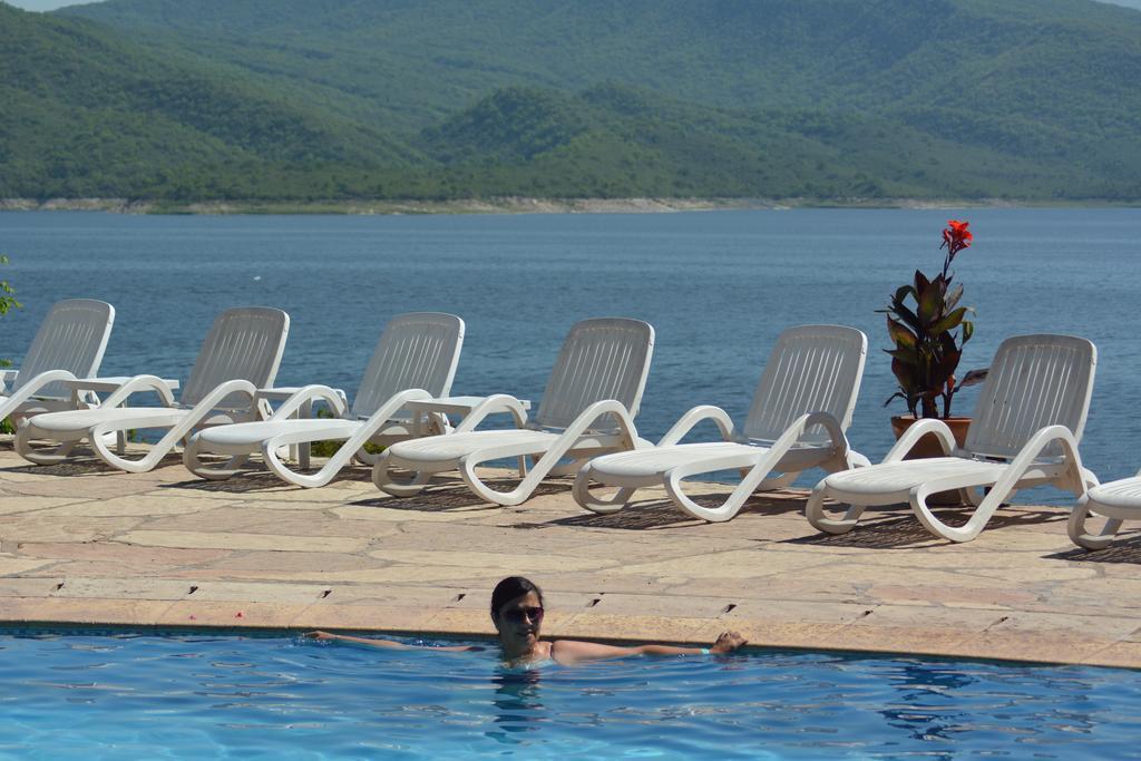 Hotel Del Dique Cabra Corral Esterno foto
