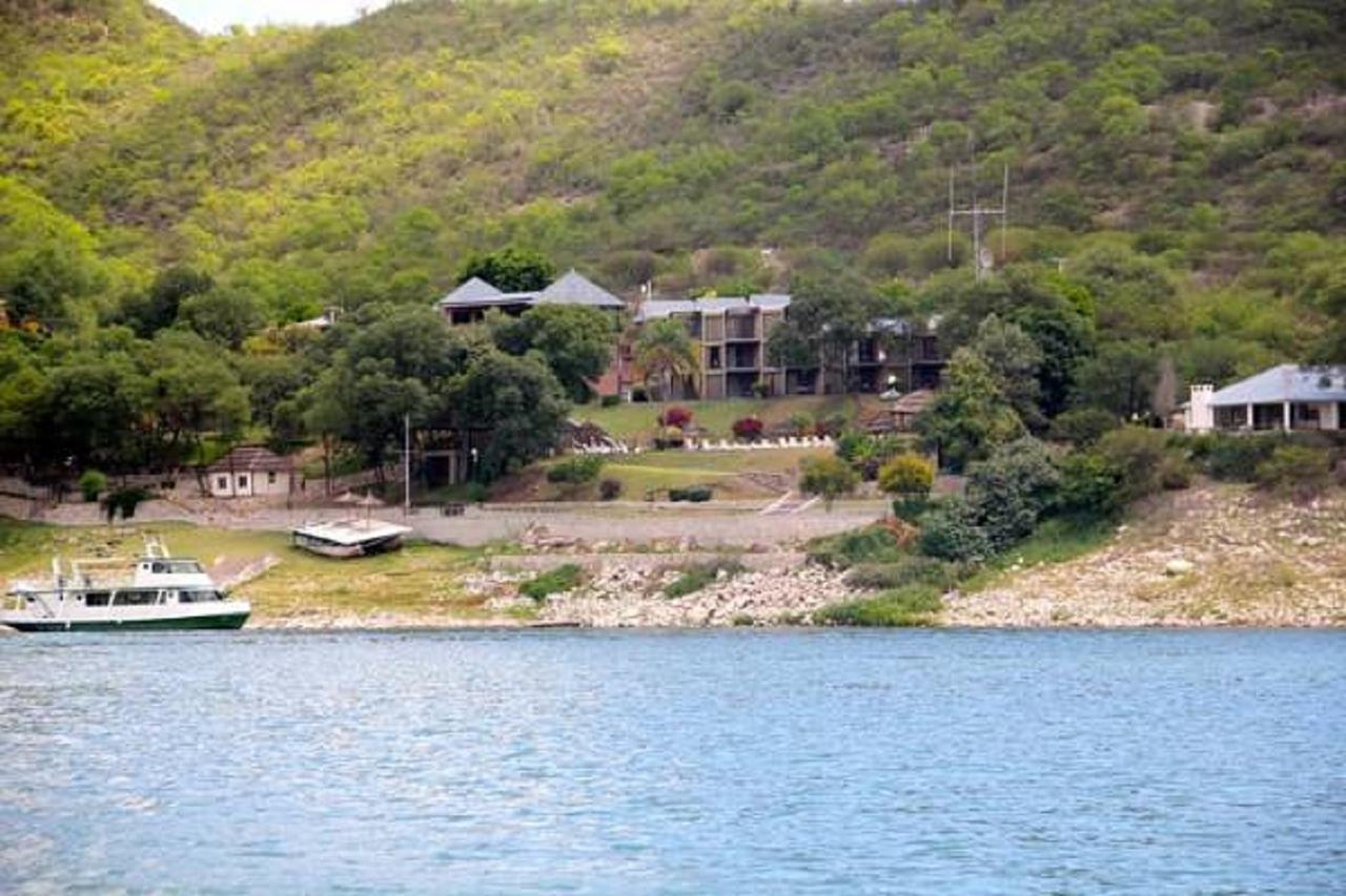 Hotel Del Dique Cabra Corral Esterno foto